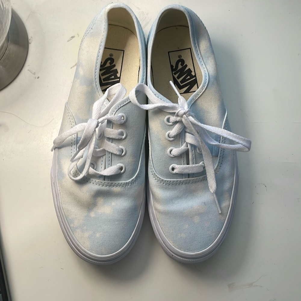 Vans lace up blue and white